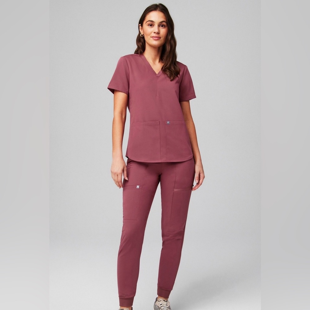 Women’s Fabletics Scrub Top and Pants